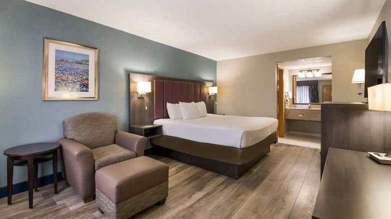 <b>Best Western Inn Room</b>. Images powered by <a href="https://iceportal.shijigroup.com/" title="IcePortal" target="_blank">IcePortal</a>.