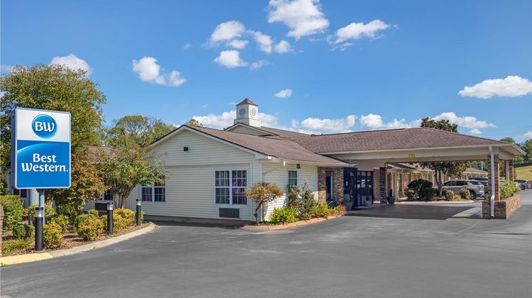 Best Western Inn Exterior