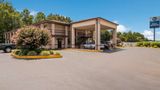 Best Western McKenzie Exterior