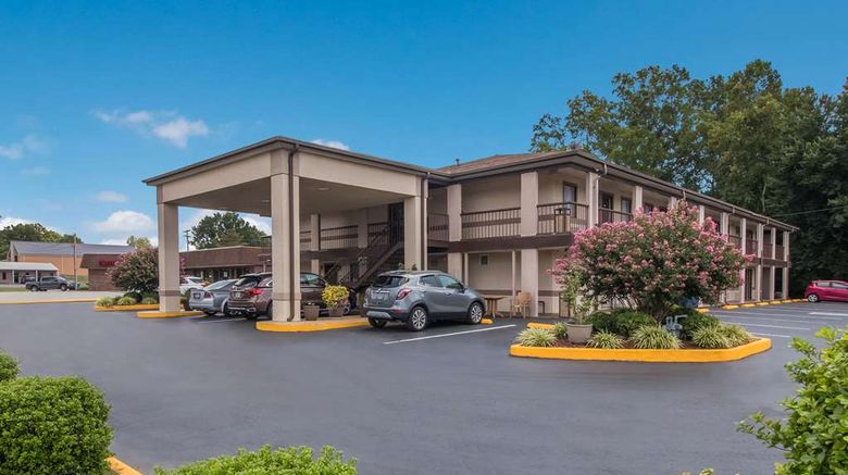 <b>Best Western McKenzie Exterior</b>. Images powered by <a href="https://iceportal.shijigroup.com/" title="IcePortal" target="_blank">IcePortal</a>.