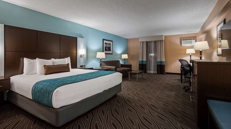Best Western Plus Galleria Inn & Suites Room