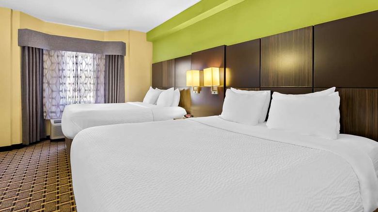 <b>Best Western Knoxville Suites Suite</b>. Images powered by <a href="https://iceportal.shijigroup.com/" title="IcePortal" target="_blank">IcePortal</a>.