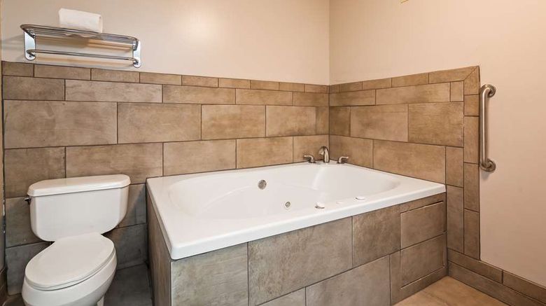 <b>Best Western Home Place Inn Room</b>. Images powered by <a href="https://iceportal.shijigroup.com/" title="IcePortal" target="_blank">IcePortal</a>.