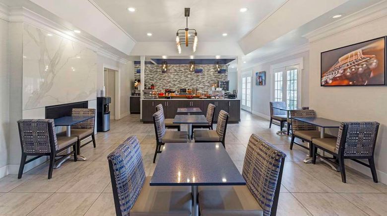 <b>Best Western Brentwood Restaurant</b>. Images powered by <a href="https://iceportal.shijigroup.com/" title="IcePortal" target="_blank">IcePortal</a>.
