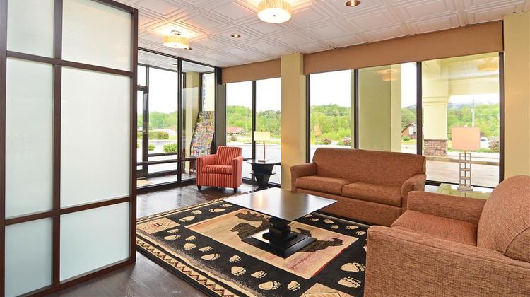 Best Western Cades Cove Inn Lobby