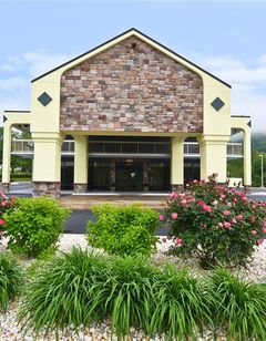 Best Western Cades Cove Inn
