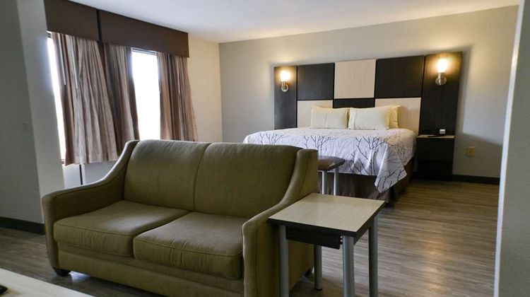 Best Western Cades Cove Inn Suite