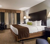 Best Western Plus Sunrise Inn Room