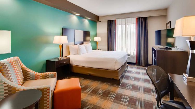 Best Western Plus Atrium Inn & Suites Room