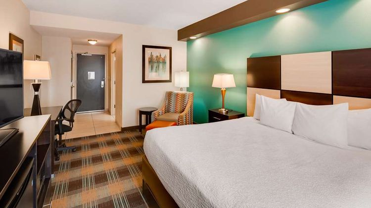 Best Western Plus Atrium Inn & Suites Room