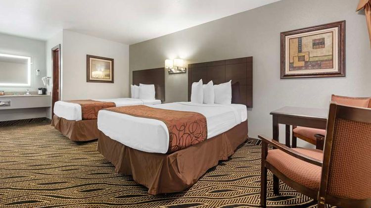 Best Western Red Carpet Inn Room