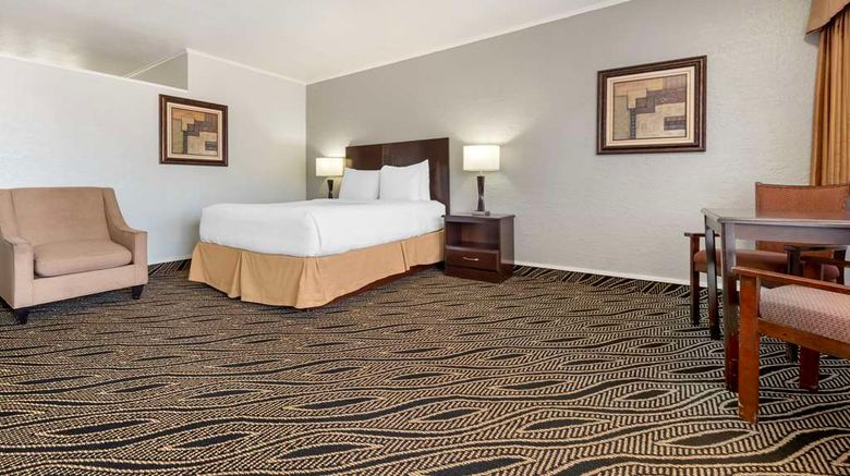 <b>Best Western Red Carpet Inn Room</b>. Images powered by <a href="https://iceportal.shijigroup.com/" title="IcePortal" target="_blank">IcePortal</a>.