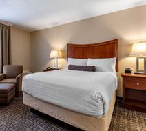 Best Western Swiss Clock Inn Room