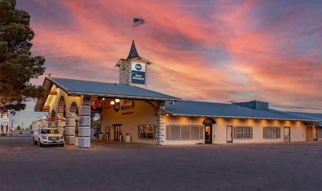 Best Western Swiss Clock Inn Exterior