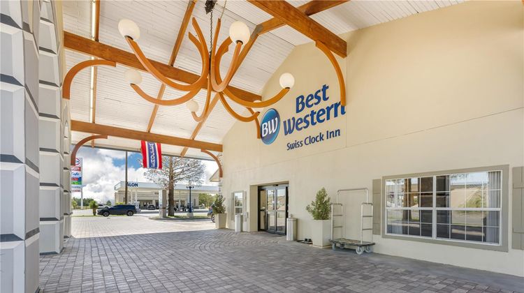 Best Western Swiss Clock Inn Exterior