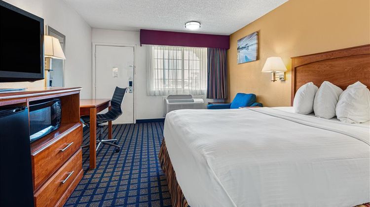 Best Western Palestine Inn Room