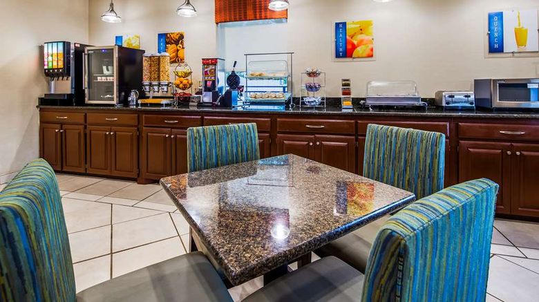 <b>Best Western Northgate Inn Restaurant</b>. Images powered by <a href="https://iceportal.shijigroup.com/" title="IcePortal" target="_blank">IcePortal</a>.