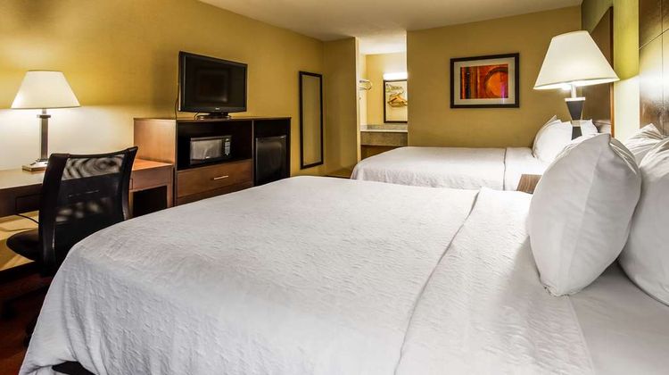 Best Western Northgate Inn Room