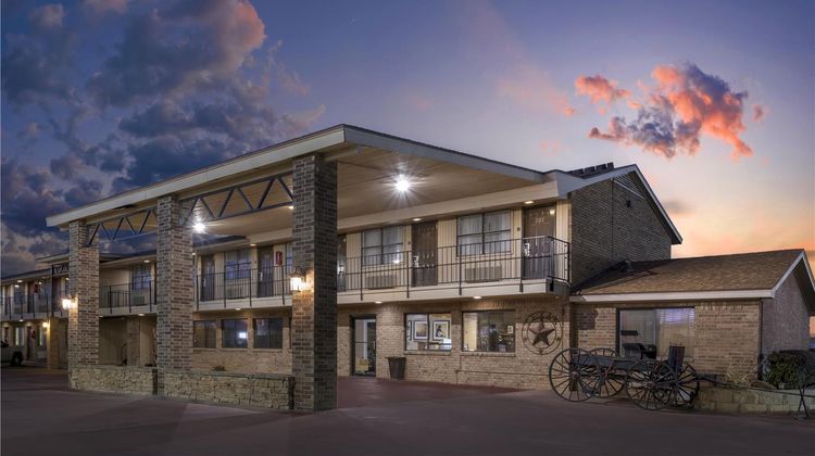Best Western Caprock Inn Exterior