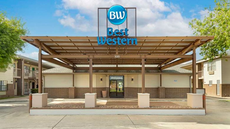 <b>Best Western McAllen Medical Center Exterior</b>. Images powered by <a href="https://iceportal.shijigroup.com/" title="IcePortal" target="_blank">IcePortal</a>.