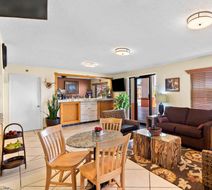 Best Western Llano Lobby