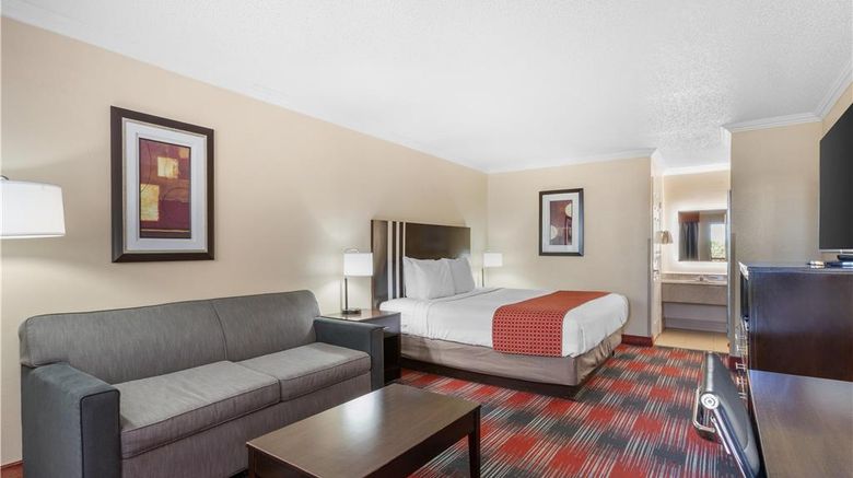 <b>Best Western Brady Inn Room</b>. Images powered by <a href="https://iceportal.shijigroup.com/" title="IcePortal" target="_blank">IcePortal</a>.