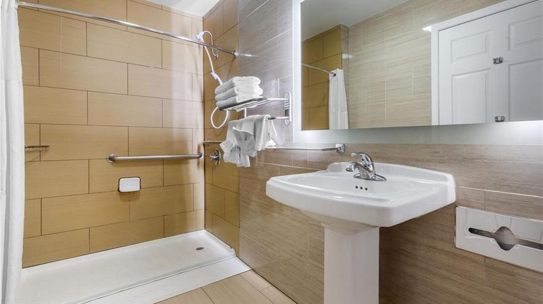 <b>Best Western Brady Inn Room</b>. Images powered by <a href="https://iceportal.shijigroup.com/" title="IcePortal" target="_blank">IcePortal</a>.