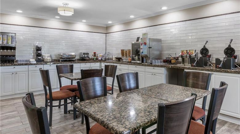 <b>Best Western Brady Inn Restaurant</b>. Images powered by <a href="https://iceportal.shijigroup.com/" title="IcePortal" target="_blank">IcePortal</a>.