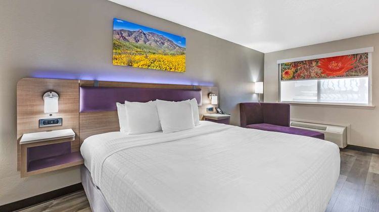 Best Western Sunland Park Inn Room