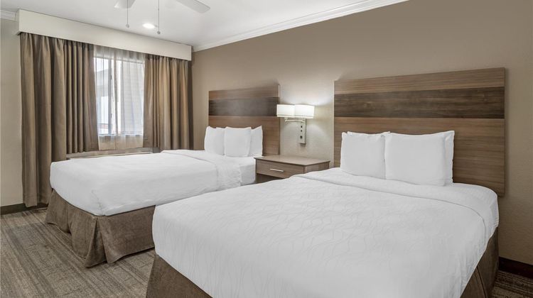 Best Western Pearland Inn Room