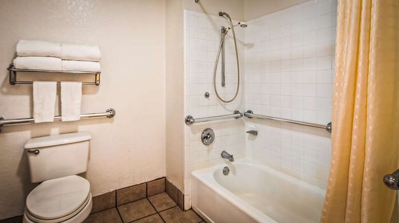 <b>SureStay Hotel Floresville Room</b>. Images powered by <a href="https://iceportal.shijigroup.com/" title="IcePortal" target="_blank">IcePortal</a>.