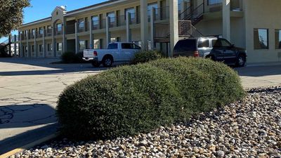 SureStay Hotel Floresville