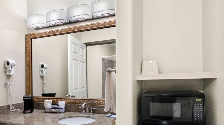 Best Western George West Executive Inn Room