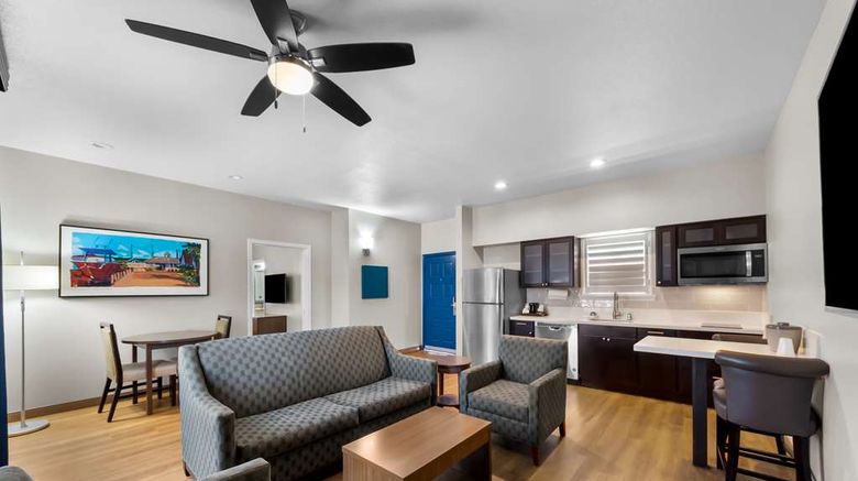 <b>Best Western Port Aransas Suite</b>. Images powered by <a href="https://iceportal.shijigroup.com/" title="IcePortal" target="_blank">IcePortal</a>.