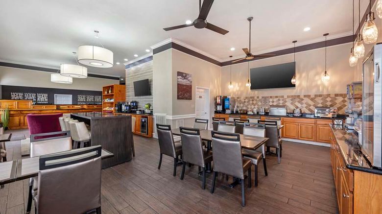 <b>Best Western Inn of Brenham Restaurant</b>. Images powered by <a href="https://iceportal.shijigroup.com/" title="IcePortal" target="_blank">IcePortal</a>.