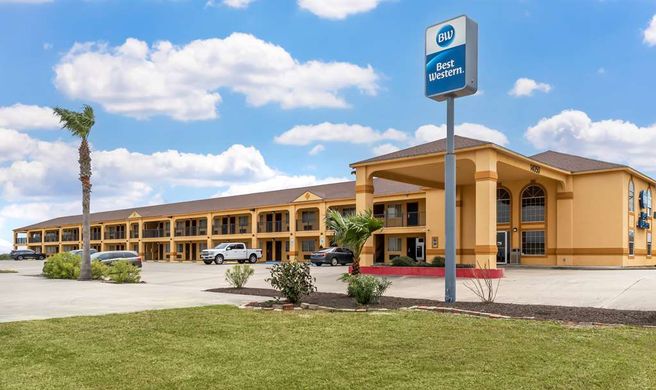 Best Western on the Island Exterior