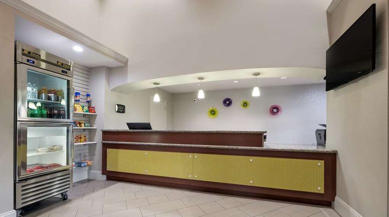 <b>SureStay Hotel by Best Western Deer Park Lobby</b>. Images powered by <a href="https://iceportal.shijigroup.com/" title="IcePortal" target="_blank">IcePortal</a>.