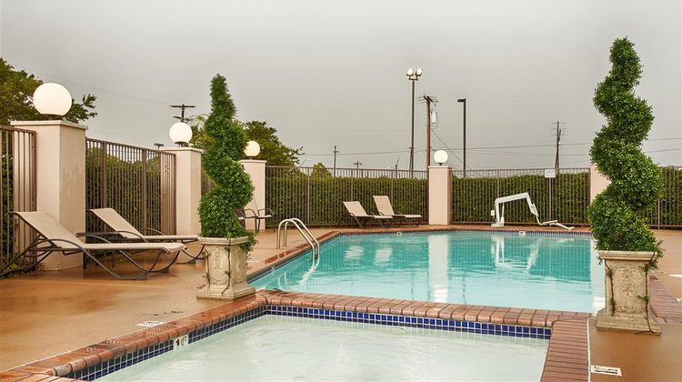 Best Western Plus Southpark Inn & Suites Pool