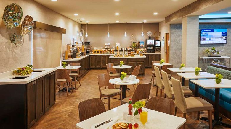 <b>Best Western Plus Lewisville/Coppell Restaurant</b>. Images powered by <a href="https://iceportal.shijigroup.com/" title="IcePortal" target="_blank">IcePortal</a>.