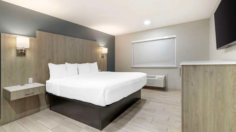 Best Western Plus Edinburg Inn & Suites Suite