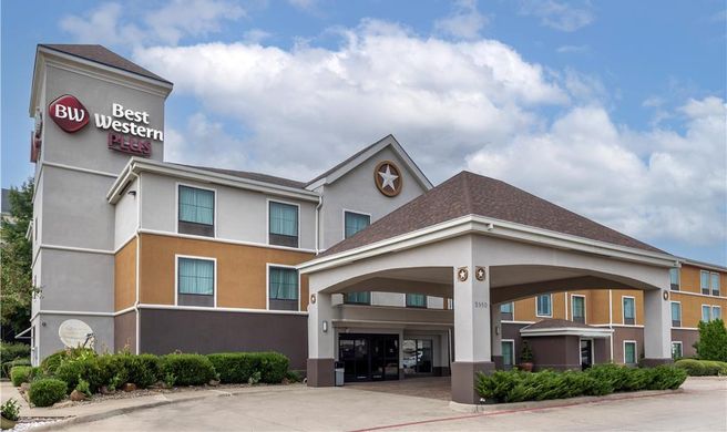 Best Western Plus Denton Inn & Suites Exterior