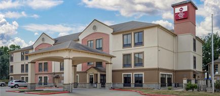 Best Western Plus North Houston Suites Exterior