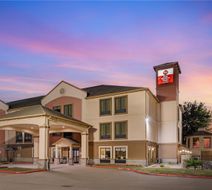 Best Western Plus North Houston Suites Exterior