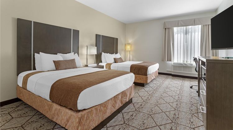 Best Western Plus North Houston Suites Room