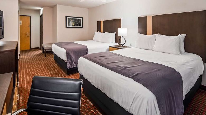 <b>Best Western Inn & Suites Room</b>. Images powered by <a href="https://iceportal.shijigroup.com/" title="IcePortal" target="_blank">IcePortal</a>.