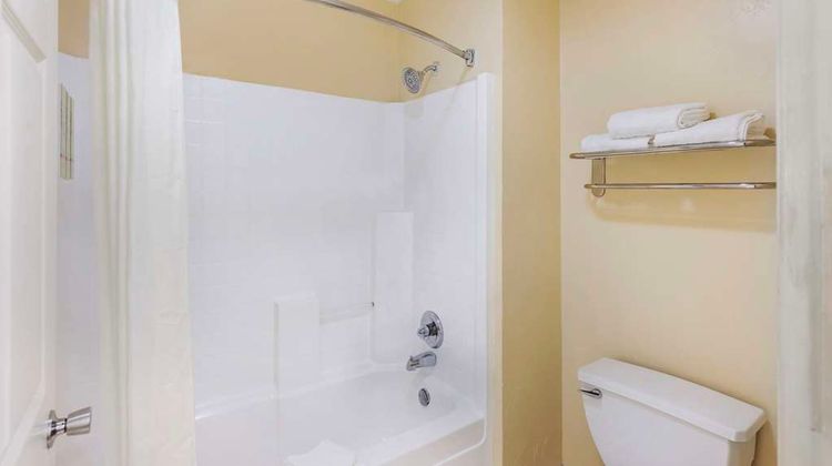 Best Western Snyder Inn Suite