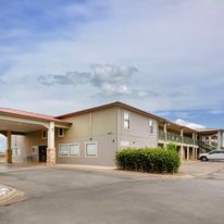 Best Western Snyder Inn