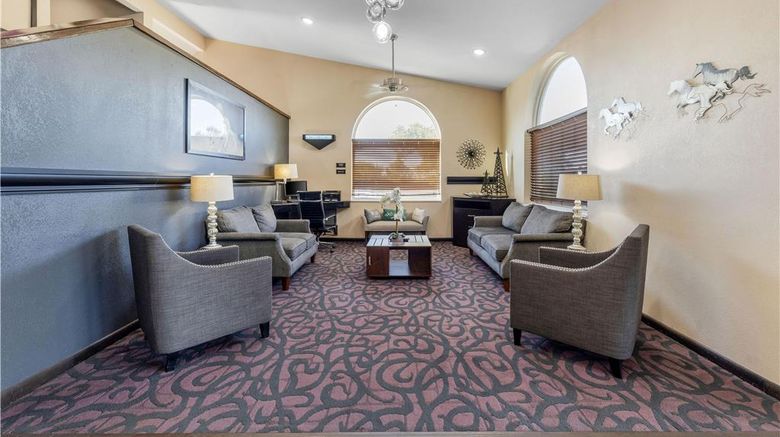 <b>Best Western Borger Inn Lobby</b>. Images powered by <a href="https://iceportal.shijigroup.com/" title="IcePortal" target="_blank">IcePortal</a>.