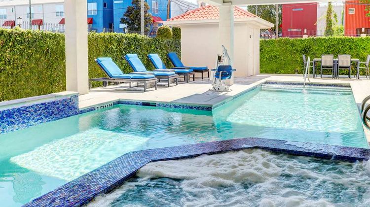Best Western Plus Downtown Inn & Suites Pool