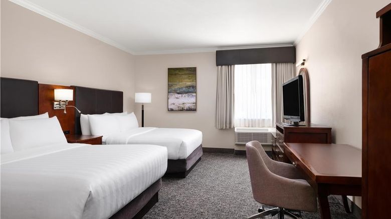 <b>Best Western Plus Downtown Inn & Suites Room</b>. Images powered by <a href="https://iceportal.shijigroup.com/" title="IcePortal" target="_blank">IcePortal</a>.
